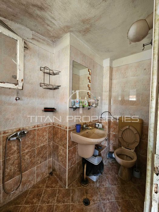 Продава се Тристаен апартамент в Пловдив, Каменица 1 - 104 кв.м за 962 €/кв.м - Снимка #10