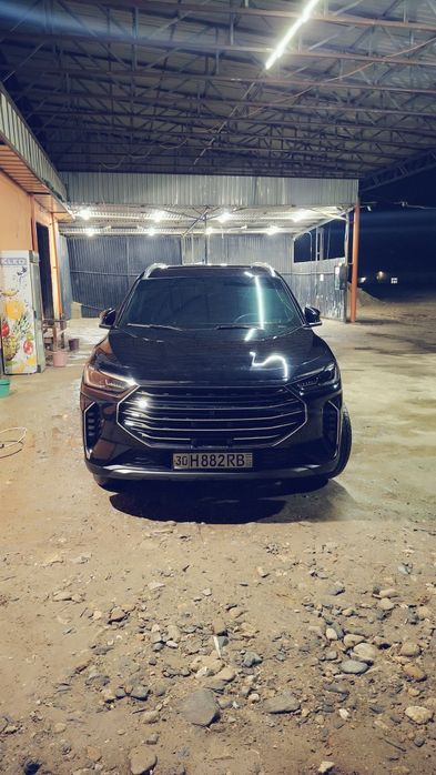 Jetour x70 plus luxry