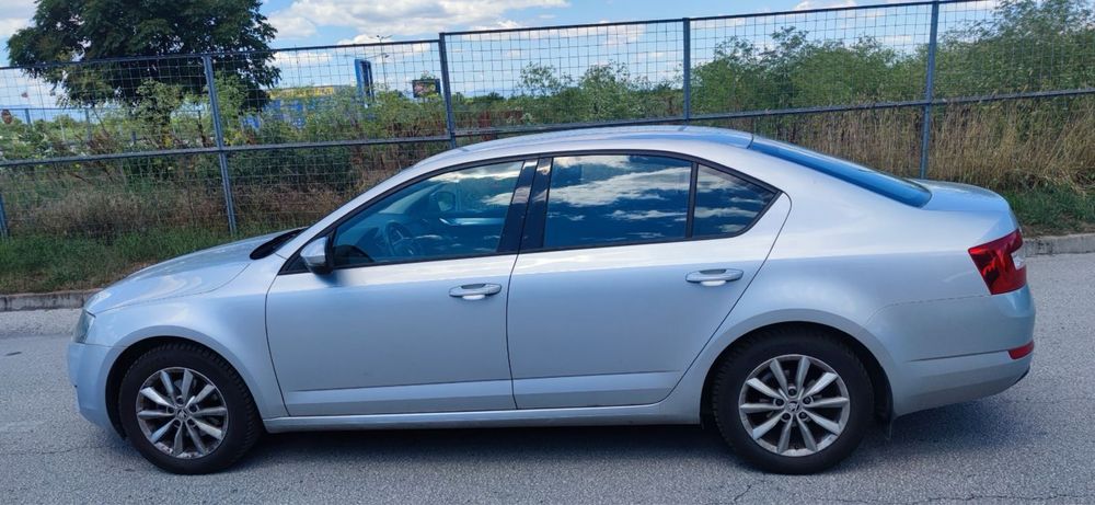 Skoda Octavia Style 2.0 TDI 150 к.с. DSG, ЕДИН СОБСТВЕНИК!