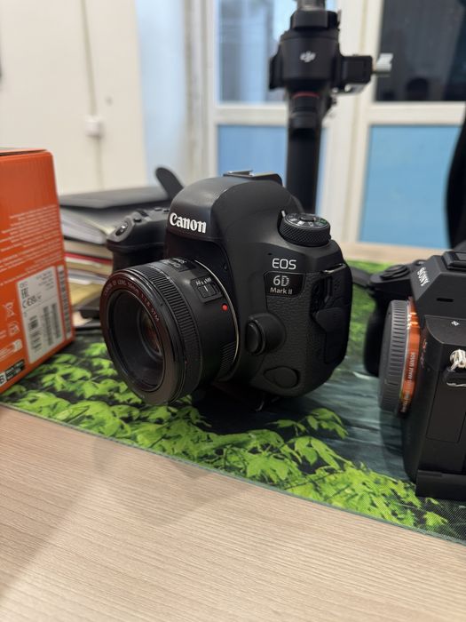 Камера Canon 6D Mark 2