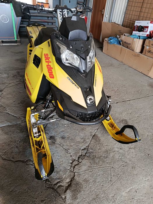 Снегоход brp summit 800