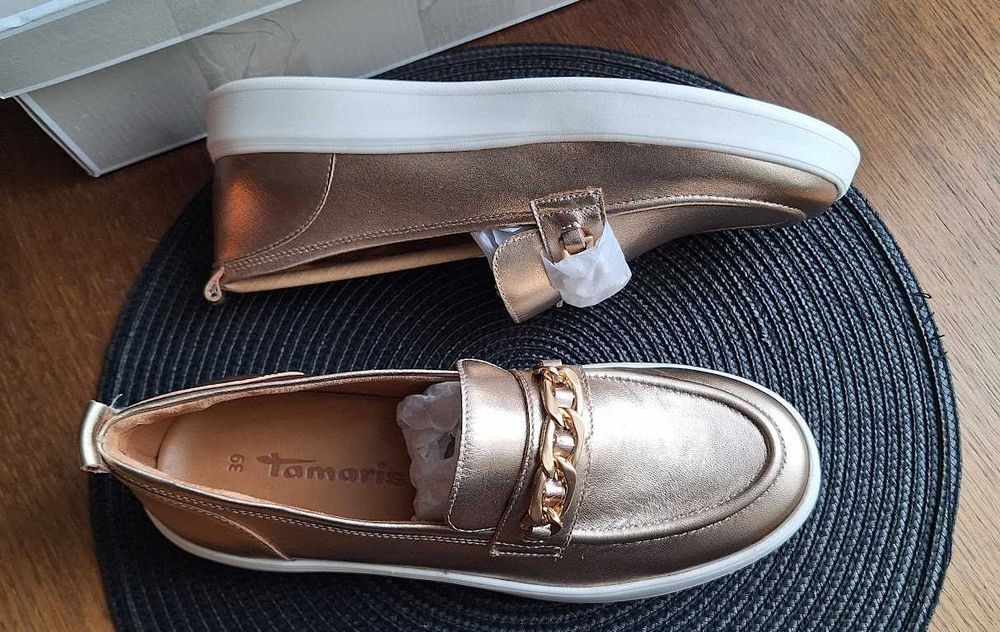 Нови лоуфъри/сникърси/обувки на Tamaris/Тамарис - н. 39