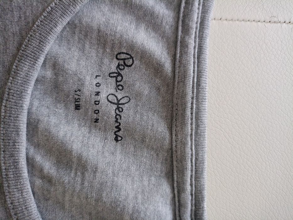 Vând tricou pepe jeans,produs de calitate superioara mărimea S.