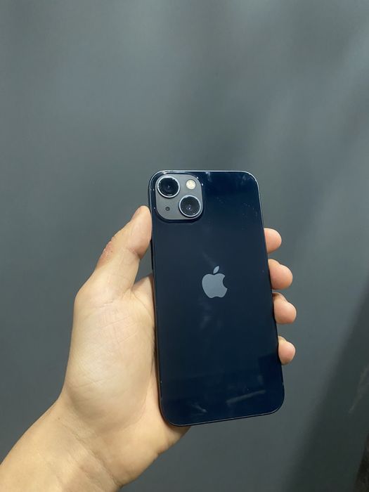 Продам Айфон 13 на 128гб