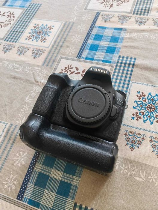 Aparat foto Canon 70D