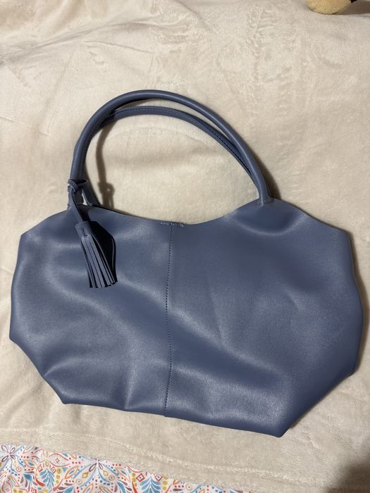 Различни дамски чанти