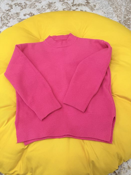 Женский свитер……