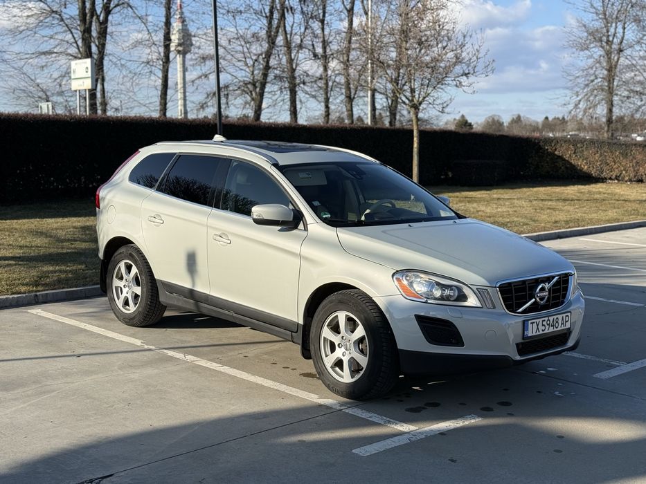 Volvo XC60 T6 304HP