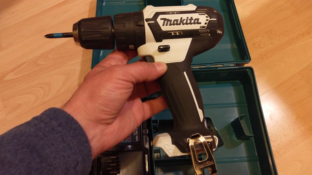 Makita ударен винтоверт