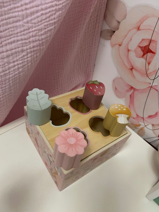 Дървен сортер Fairy Garden Little Dutch