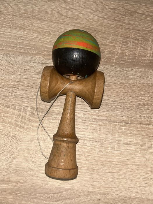 Vand kendama sweets originala!!