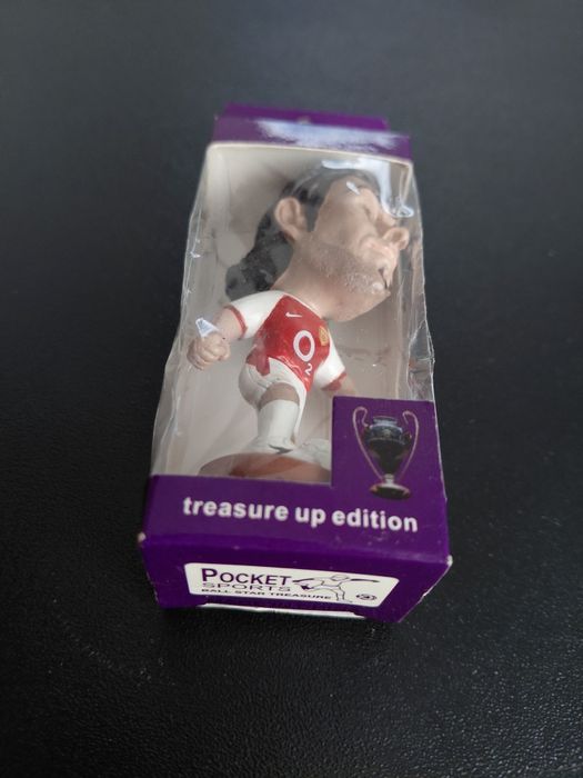 Figurina Robert Pires The Arsenal (colectable/ colectionari)