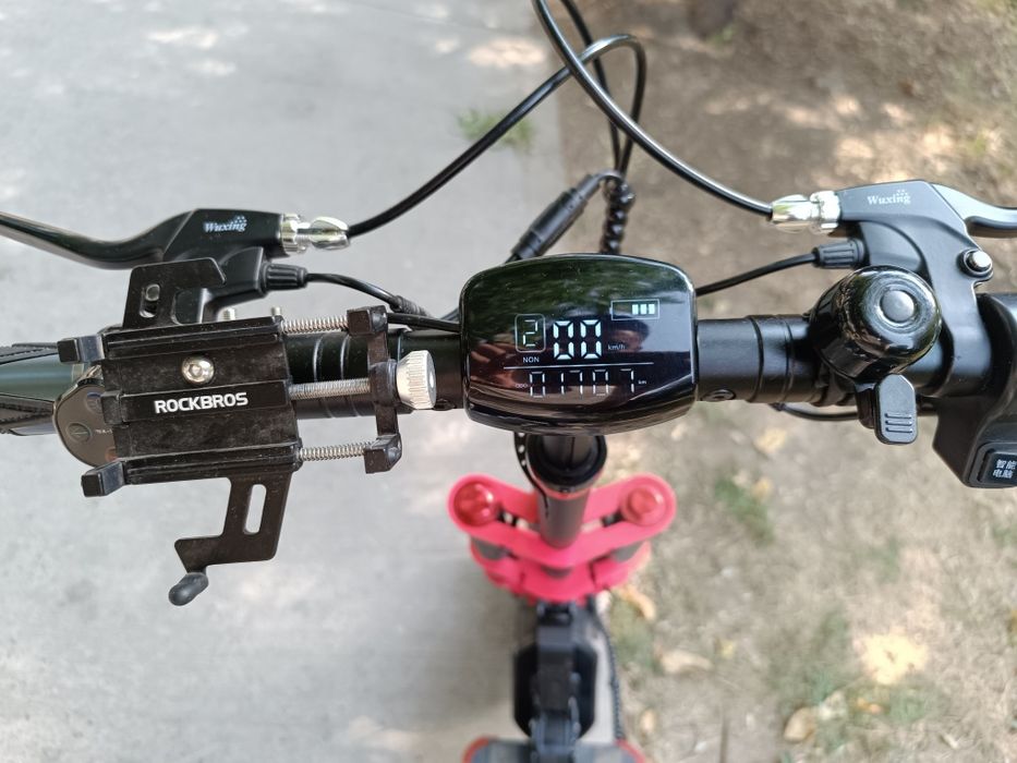 Электросамокат MONSPRIN Q18.