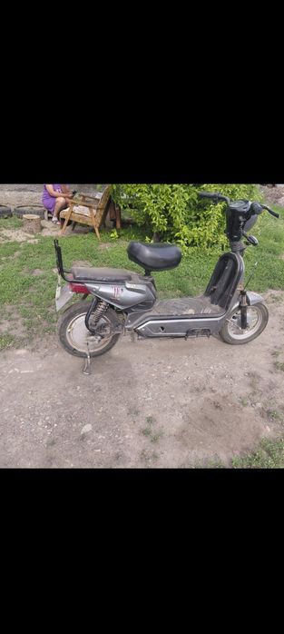 Продам скутер тай