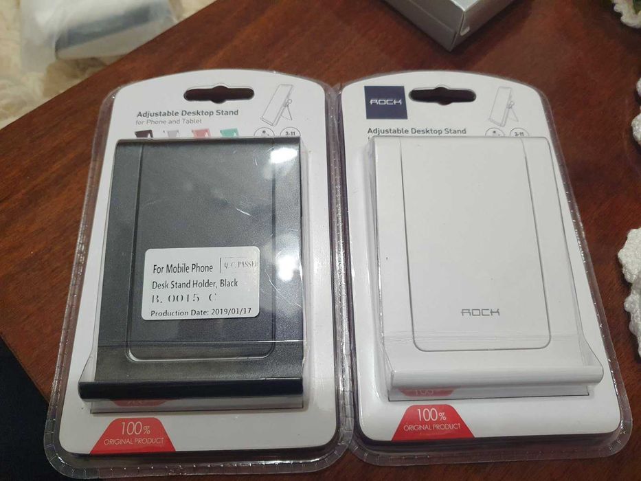 Стойка Ugreen за маса, бюро за таблет, телефон