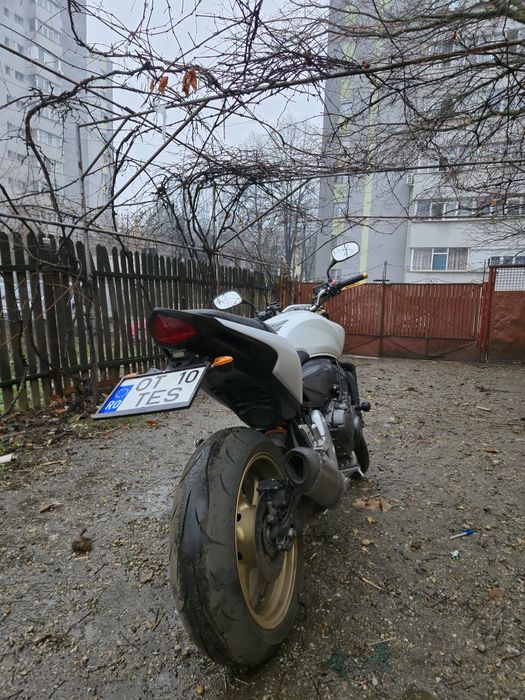 Honda Hornet CB600F cu ABS