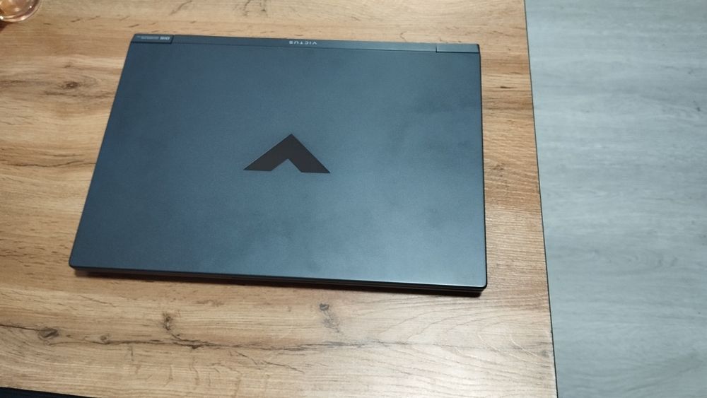 HP victus notebook (laptop)