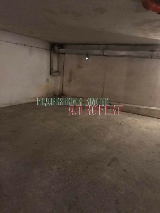 Дава се под наем Гараж / Паркомясто в Варна, Общината - 13 кв.м за 112.2 € - Снимка #3