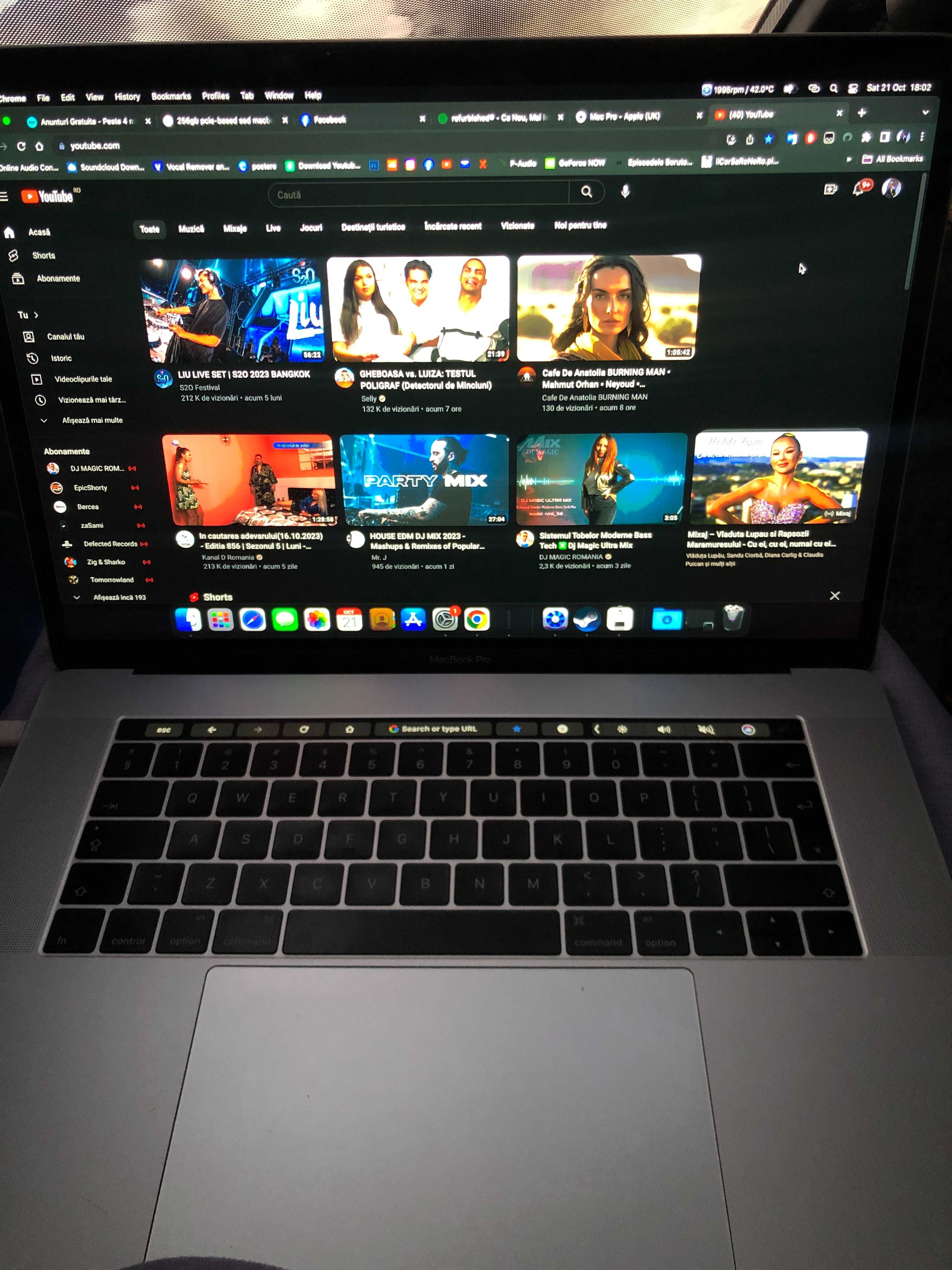 Vând MacBook Pro 15" 2016, Touch Bar, Impecabil Chitid • OLX.ro