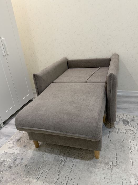 Продам Кресло + Пуф