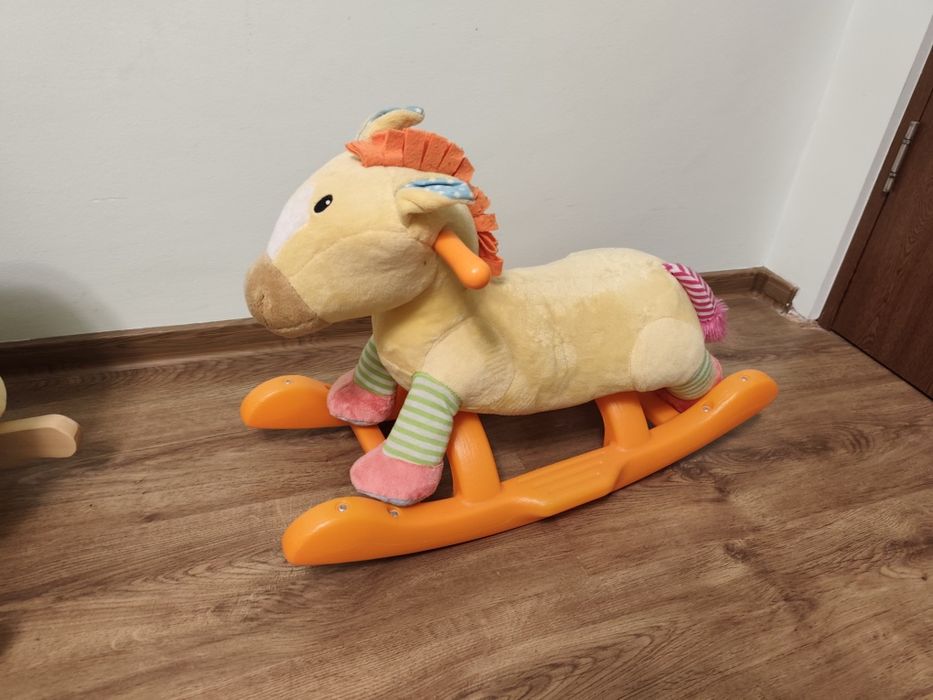 Vând jucării balansoar