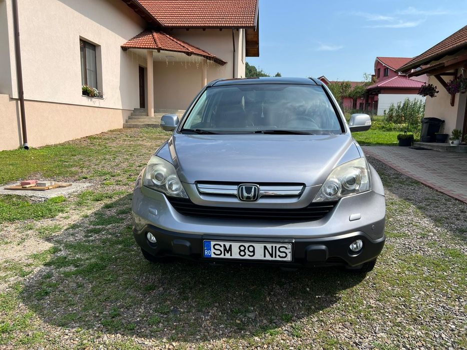 Vând Honda CR-V 2007. Masina merge perfect ITP valabilun an.