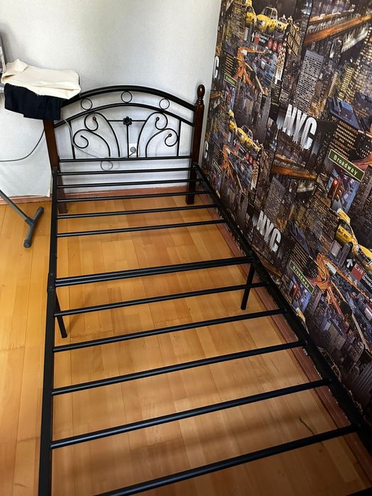 Продам кованную кровать