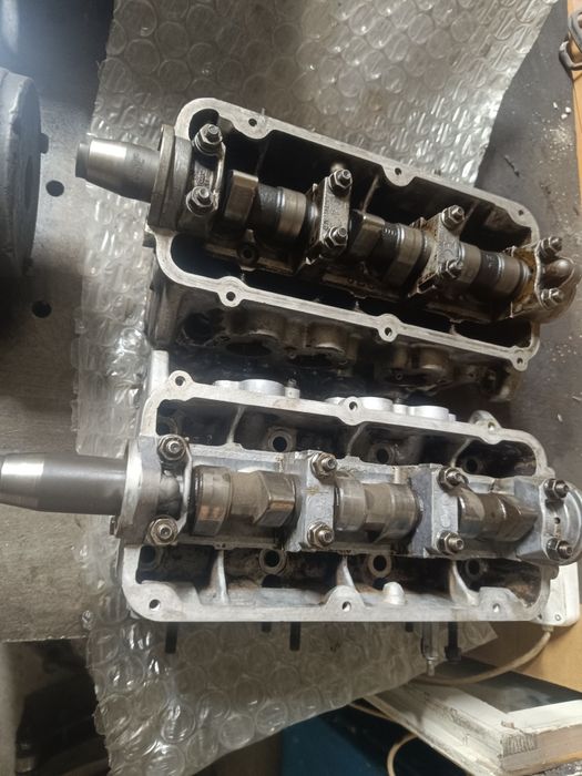 Продам ГБЦ на Ауди 2.6