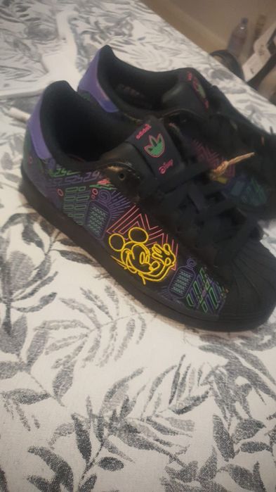 Adidași super star ferite 30/31