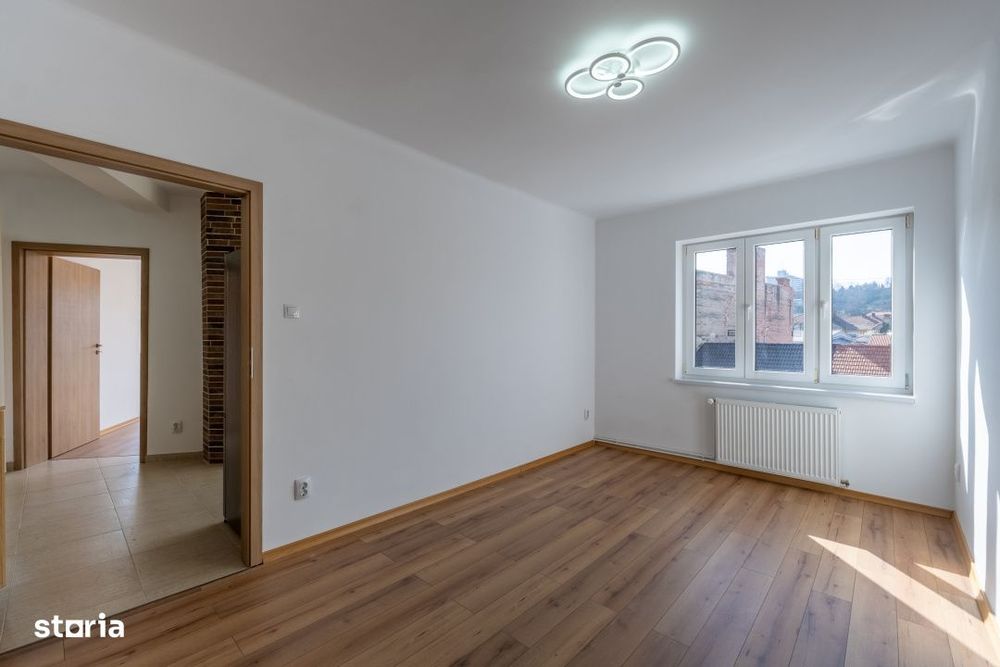Apartament 2 camere, complet renovat – investitie sigura in centrul