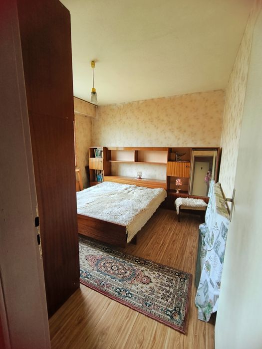 Продава се Тристаен апартамент в Казанлък - 95 кв.м за 1181 €/кв.м - Снимка #3