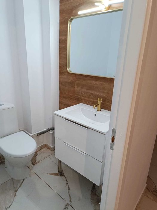 Apartament 4 camere Tomesti la strada principala,100mp, 2 bai