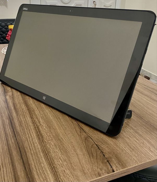 All-in-One / Pc Tabletă Gigant Dell XPS 18 - 18.4" Touch - i5 / 8GB / SSD