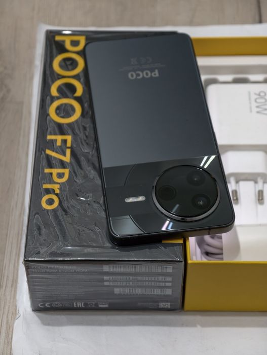 Poco F7 Pro 512 gb Ram 12 5G