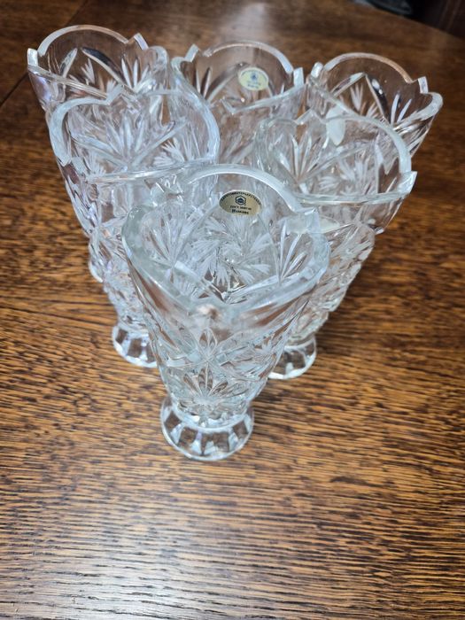 Хрустальные вазы