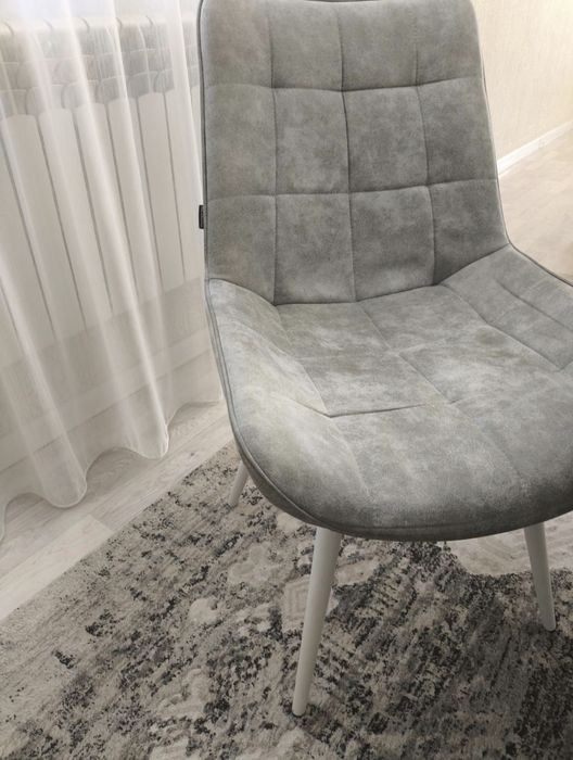 Стулья по 13000 тг