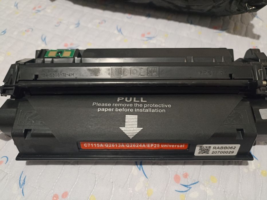 Продам 2 новых картриджа