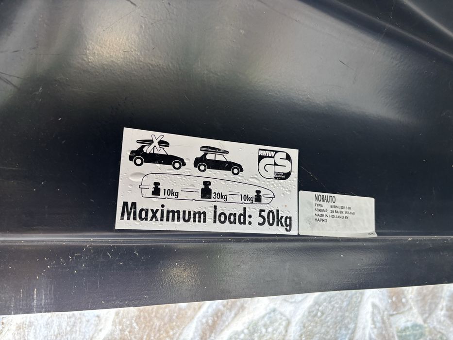 Bermude 310 Багажник за таван на автомобил (комплект)