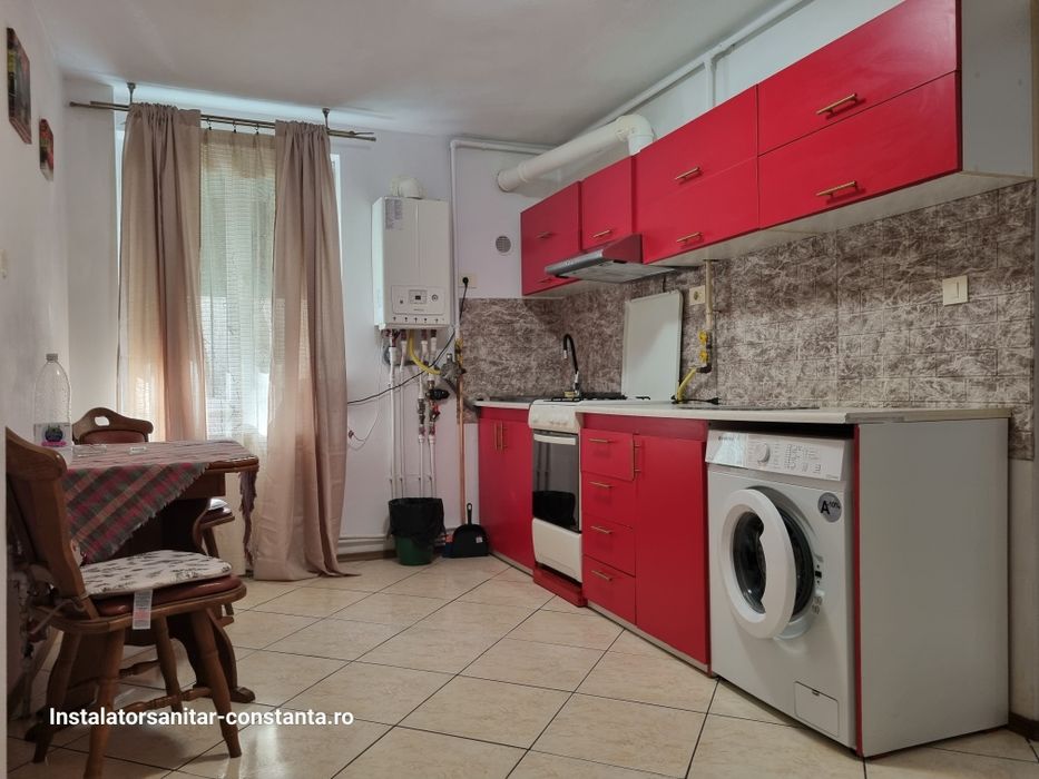 Apartament 2 camere – Zona Centrală, Centrală Proprie