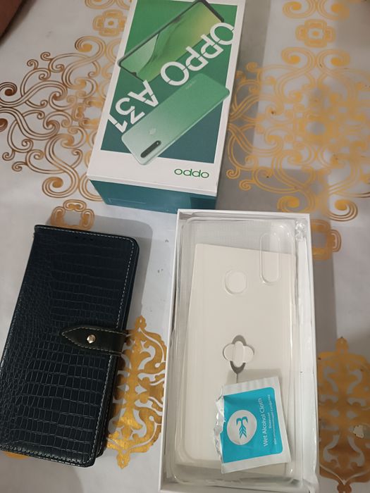 OPPO A31 telefon sotiladi