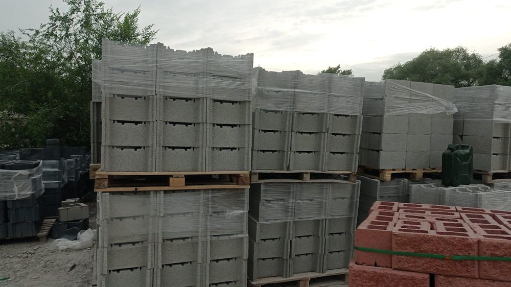 Несъёмная опалубка Новоблок для фундамента блоки сплитерные