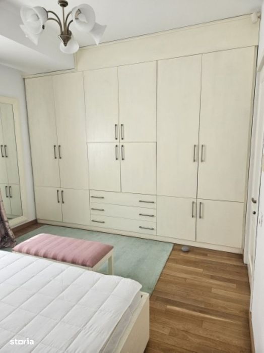 Apartament 4 camere, 126mp utili, zona Bucuresti Central, 500.000euro