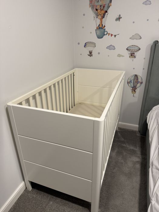 Patut bebe de vanzare