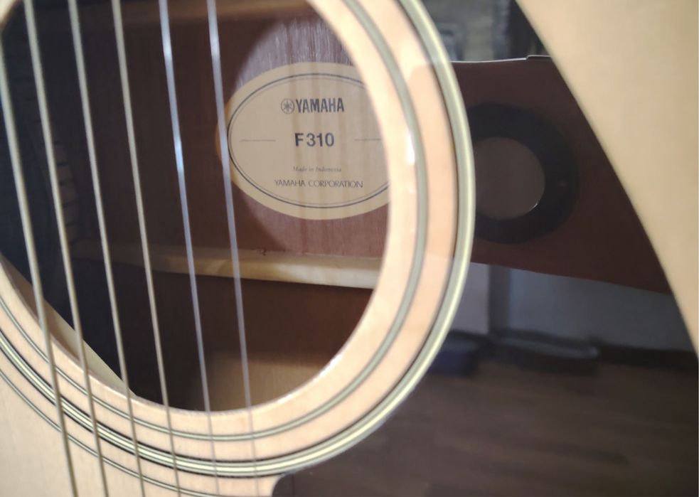 Ямаха ф310 чехол тоже