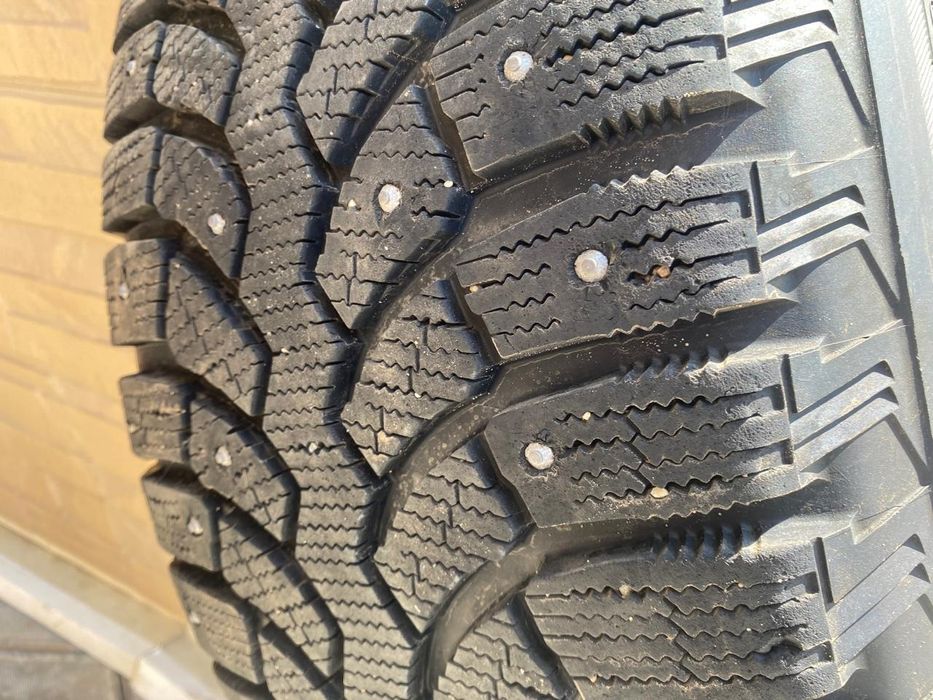 Продам шины с дисками