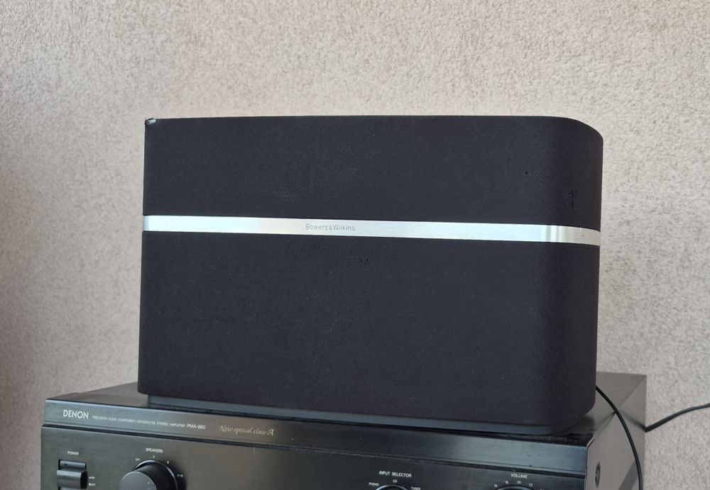 Bowers & Wilkins A7 boxa accesorii