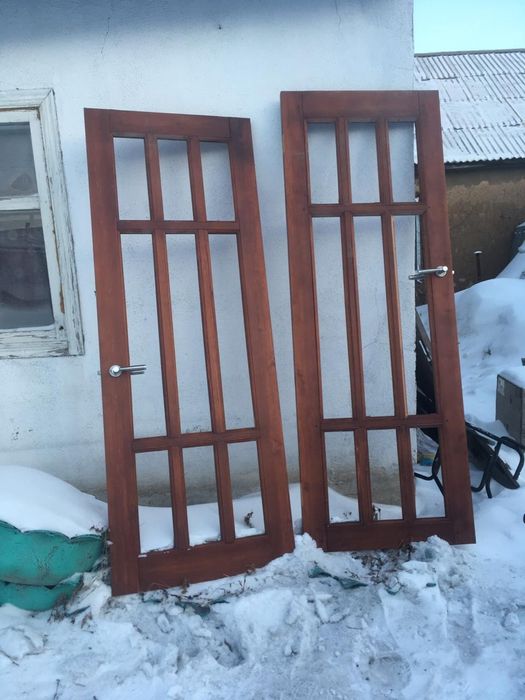 Двери продам эко чисто дерево