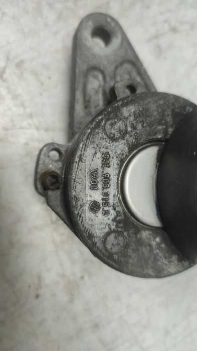 Rola intinzatoare 2.0 tdi crmb 04L903315D Volkswagen VW Passat B8 [20