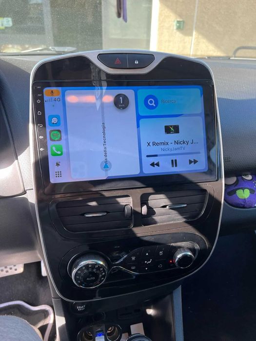 Navigație Android 15 Renault Clio 4 4GB RAM – CarPlay & Android Auto