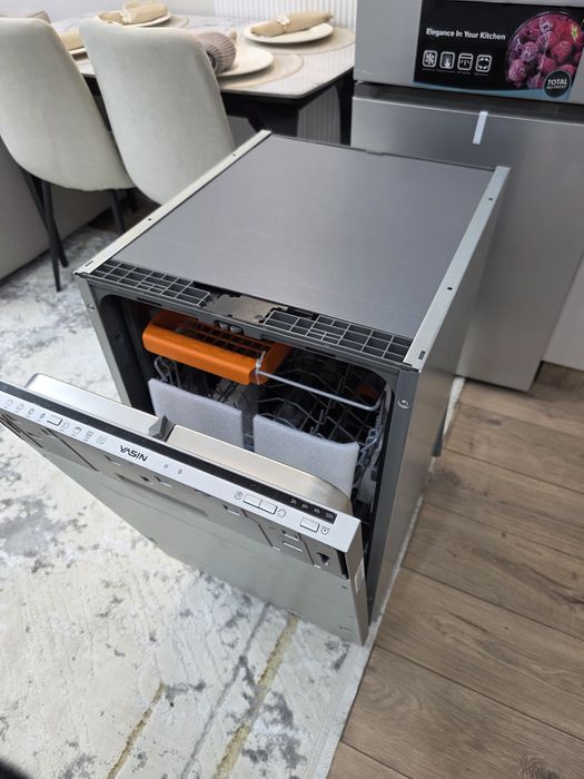 Посудомойка Yasin